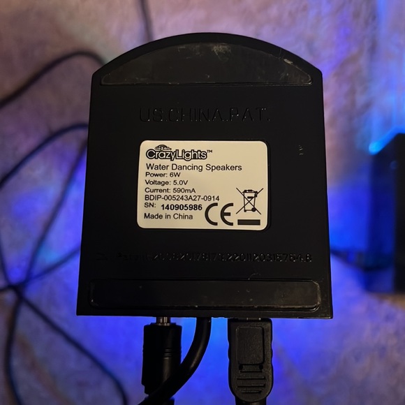 Crazy lights water dancing speakers - Picture 3 of 3